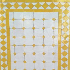 Blanco y amarillo