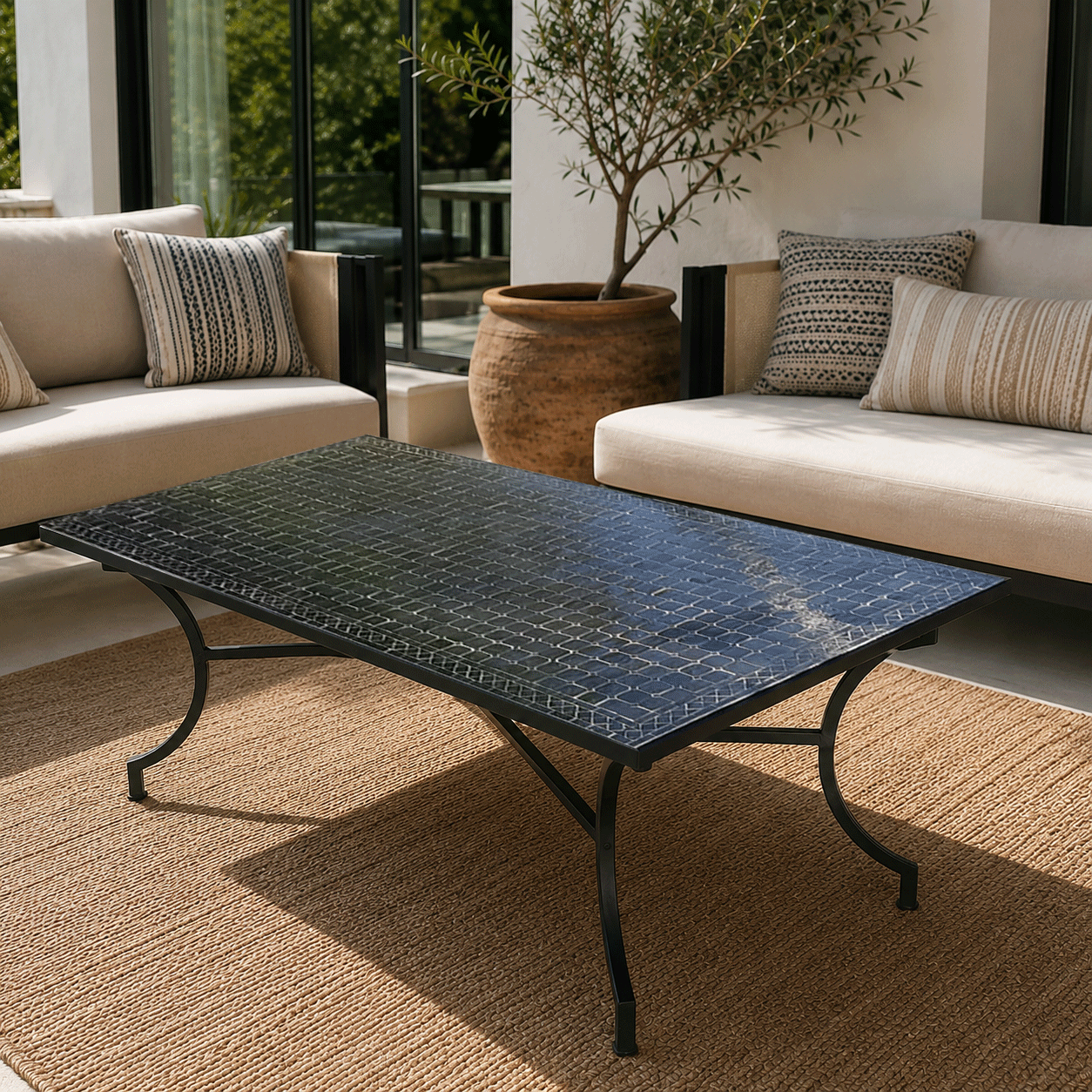 Single colour black Moroccan mosaic table
