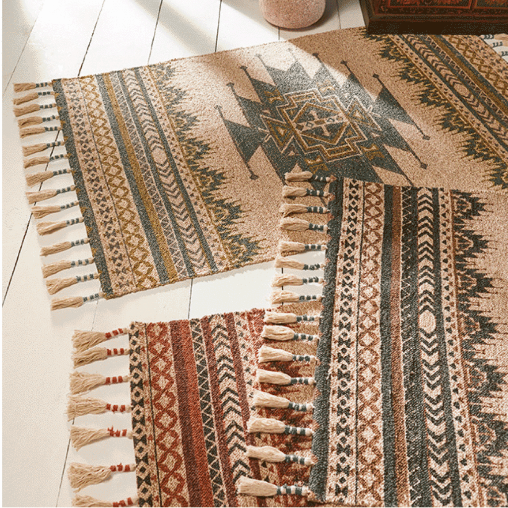 Reena Handloom Rugs - La Casa Bella