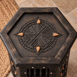 Mesa marroquí de madera y hueso